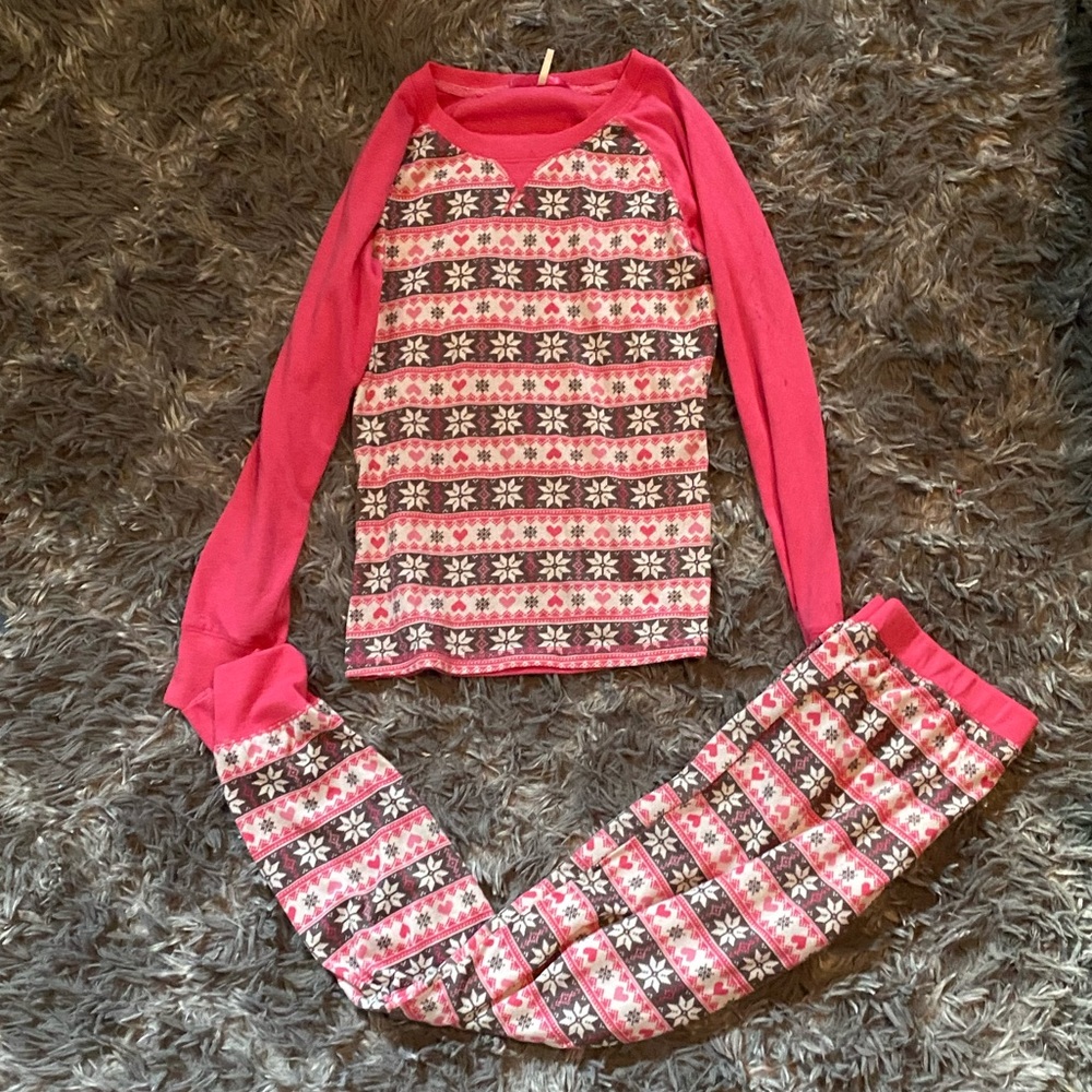 🖐🏼 5 for $25 Cozy Winter PJs L by sleep riot
